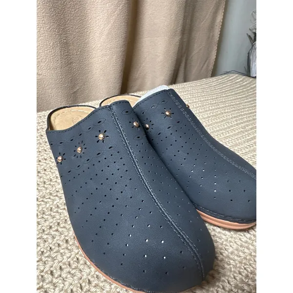Shieiver Women Black Perforated Floral Studded Slip On Clog Mules Size 7.5 (38) - Image 7