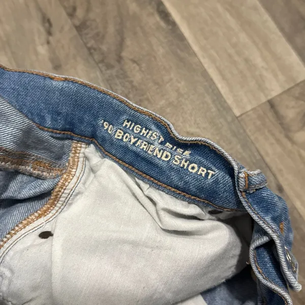 American Eagle Highest Rise 90s Boyfriend Distressed Denim Shorts 6 - Image 6