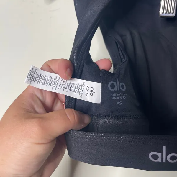 Alo Yoga Super Shine Flash sports bra open back sz XS - Image 4