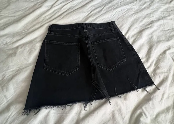 Quinn black denim distressed mini Jean skirt 28 - Image 7