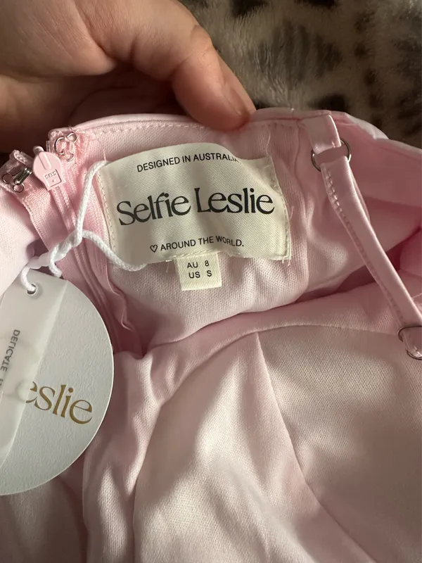 Selfie Leslie Dress - Image 8