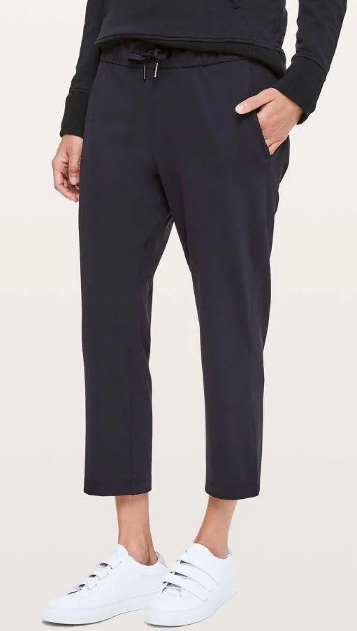 Lululemon On The Fly *23" Black Size 4 - Image 2