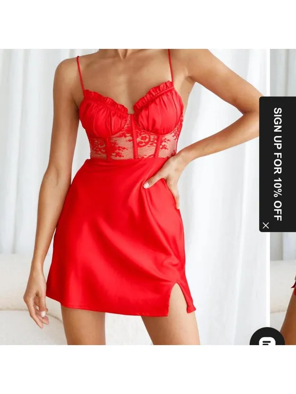 Selfie Leslie Red satin and lace dress with adjustable straps - Image 3