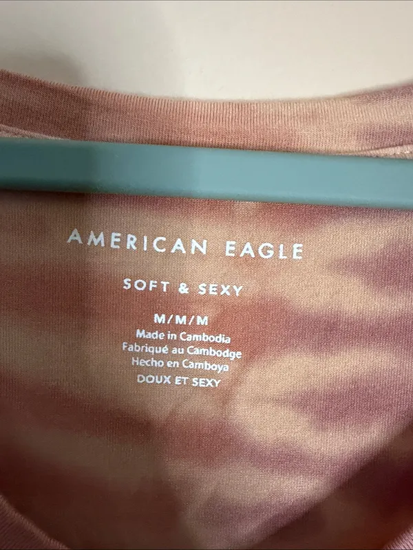 American Eagle Outfitters Short-Sleeve V-Neck Tie-Dye Top in Mauve and Peach - Image 2