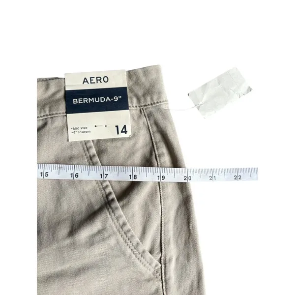 Aeropostale Women's Mid Rise Bermuda Khaki Shorts w/ 9 in. Seam - Image 6