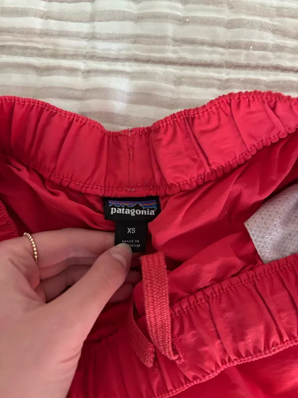 Patagonia Barely Baggies Shorts 2.5" - Image 2