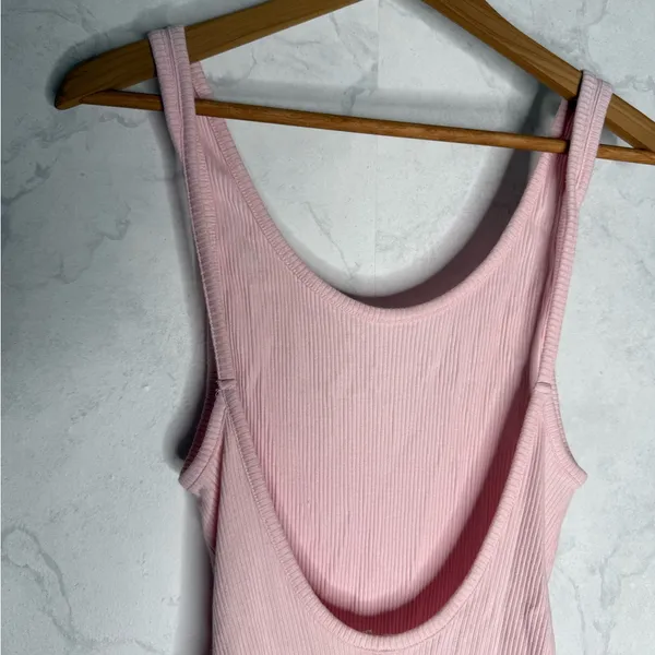 Urban Outfitters pink ribbed low back bodysuit - Image 5
