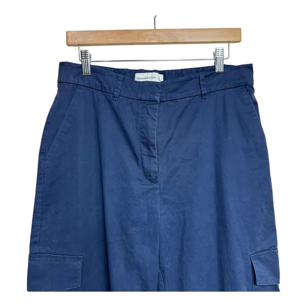 Abercrombie & Fitch Womens Cargo Pants Wide Leg Cropped Blue Size M‎ - Image 3