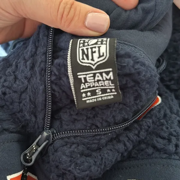 National Football League NWT Chicago Bears Jacket Half Zip Hooded Fluffy Trendy Black Style Sz S - Image 6