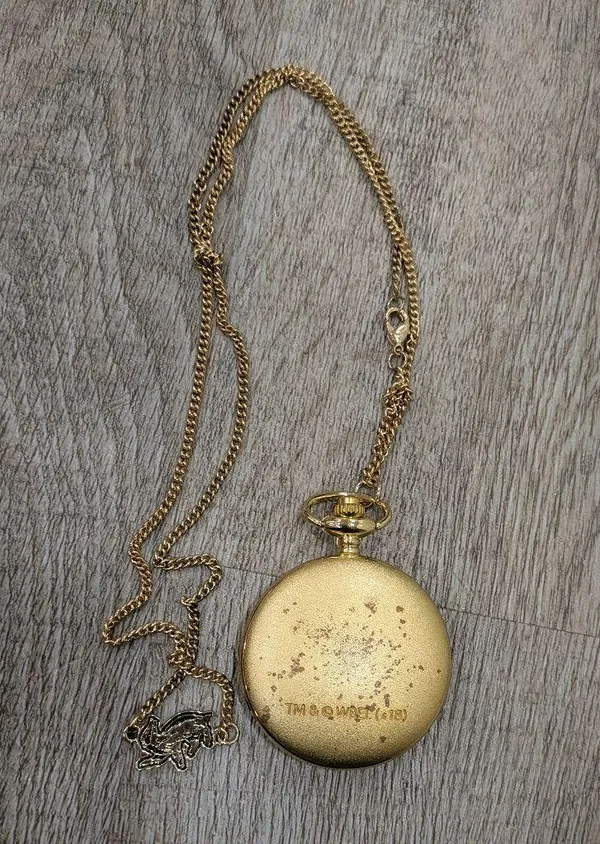 Vintage Harry Potter Hogwarts Hufflepuff Pocket Watch - Image 3