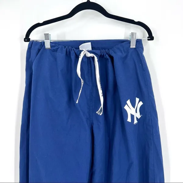 Cherokee New York Yankees XL‎ unisex scrub pants euc NYY - Image 2
