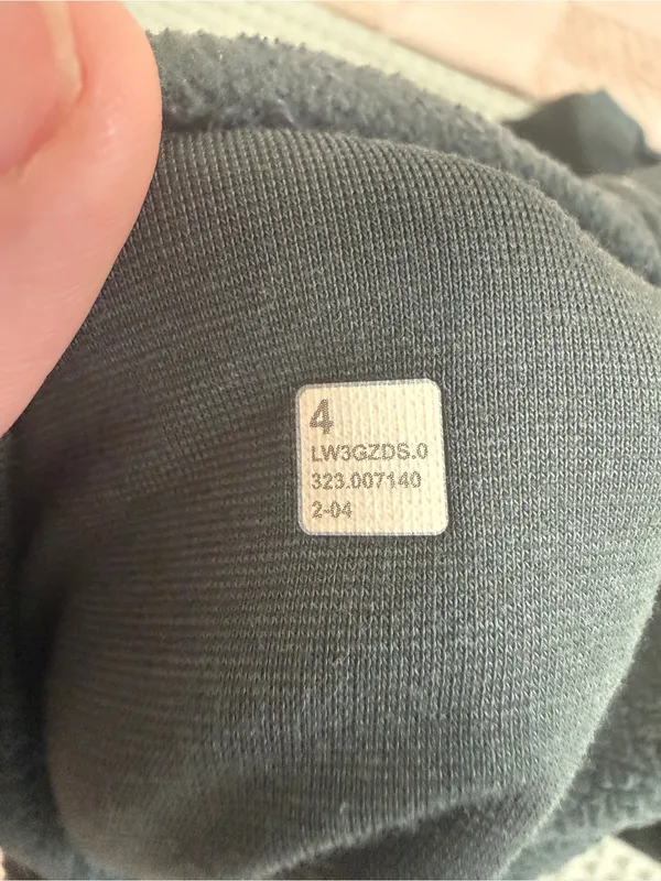 Lululemon Fleece + Ripstop Hiking Pullover
Dark Forest‎ / Medium Forest size 4 - Image 4