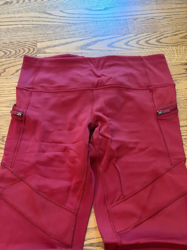 Lululemon Keep The Fleece Tight 28” Dark Sport Red - Image 4