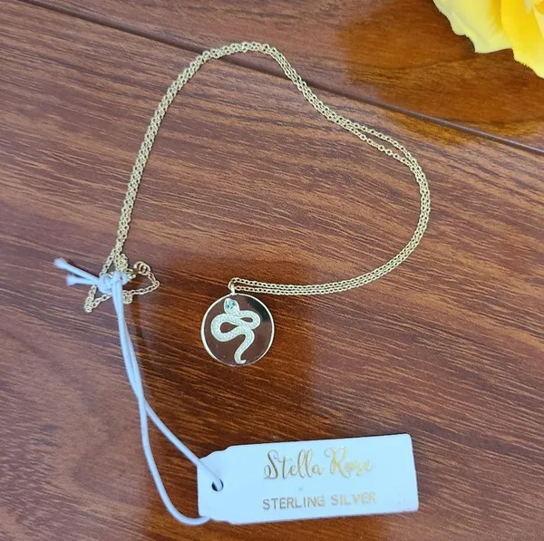 Stella Rose Sterling Silver Necklace - Image 2