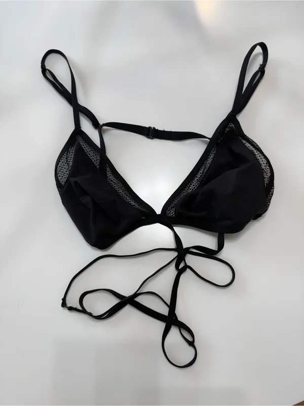Victoria's Secret Black Strappy Triangle Bralette Size Large NWOT - Image 4