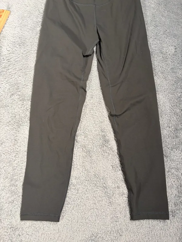 P’tula Danielle luxe medium gray leggings - Image 3