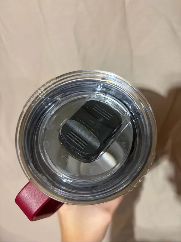 Yeti 30oz tumbler - Image 3