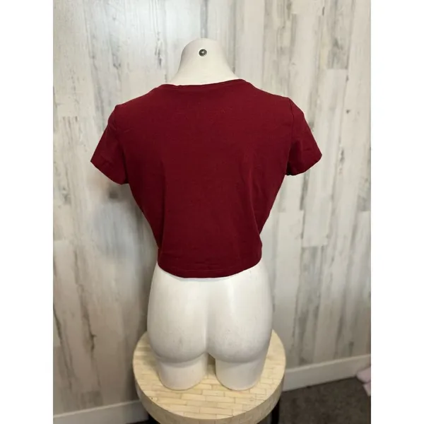 Red top  - Image 4