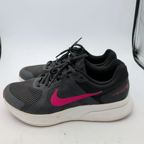 Nike Run Swift 2 Womens 10 Wide Running Shoes Grey Fireberry CV0568-011 - Image 2