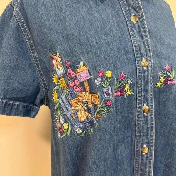 Floral Cat Embroidered Denim Shirt Small Jean Short Sleeve Boho Cottagecore - Image 3