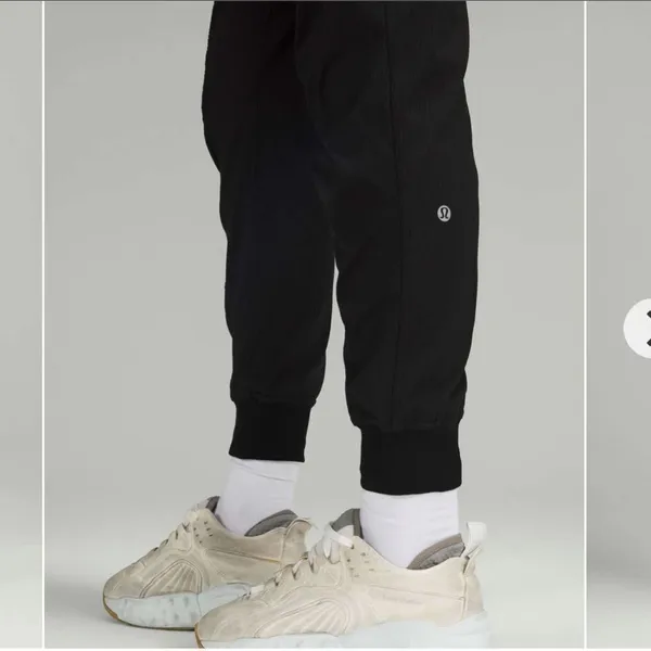 Lululemon Dance Studio Mid-Rise Jogger Black Size 4 - Image 3