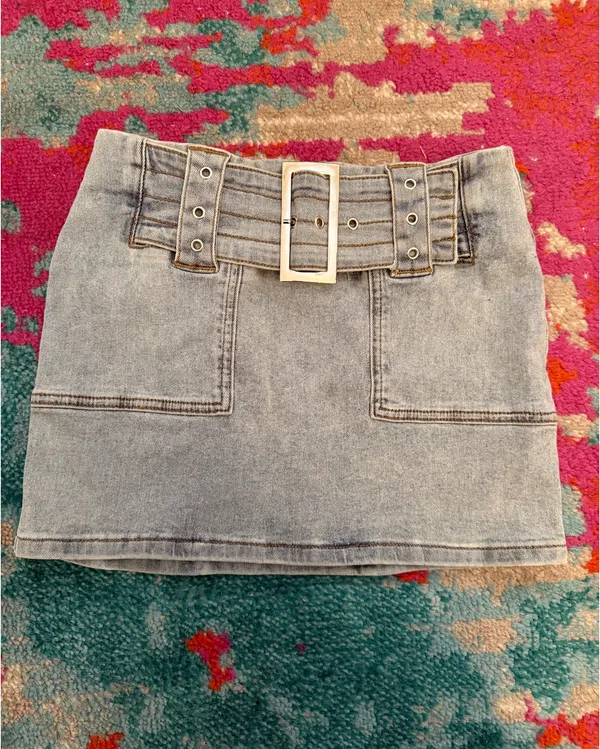 Edikted Low-Rise Jean Skirt - Image 3