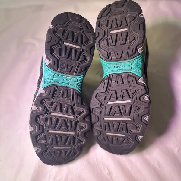 ASICS Gel-Venture 8 Black and Turquoise Trail Shoes - Image 11