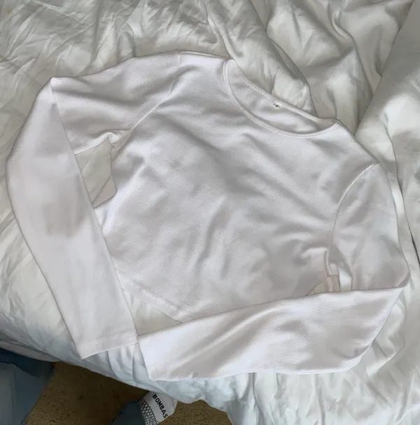 Amazon White Long Sleeve Ribbed Shirt - Image 4