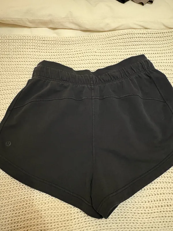 Lululemon Inner Glow High-Rise Shorts 3" - Image 2