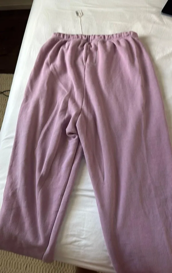pink aviator nation sweatpants!! super cute just doesn’t fit me good!!!! - Image 2