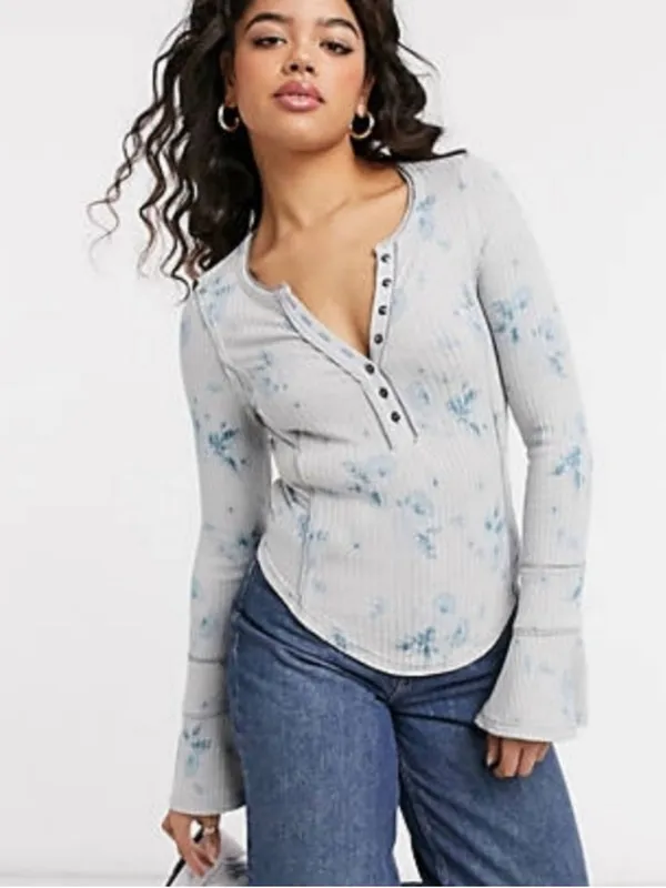 FREE PEOPLE Layer Me Blue Tie Dye Bell Sleeve Thermal Top Shirt Tunic - Image 2