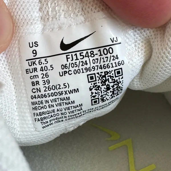 NWT Nike Free Metcon 5 Premium Women’s size 9 - Image 9