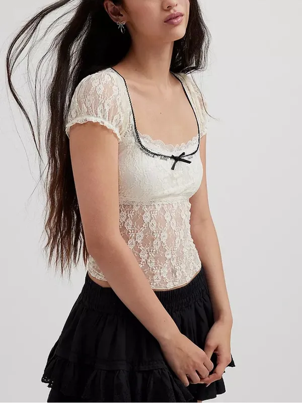 Women’s Sz Medium Short Sleeve Blouse White Lace Black Trim Bow Scoop Neck Sheer - Image 2