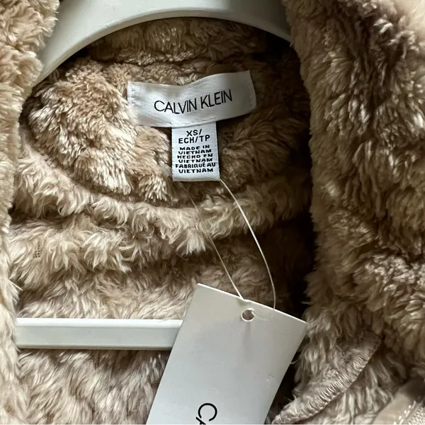 Calvin Klein vest size XS - Image 6
