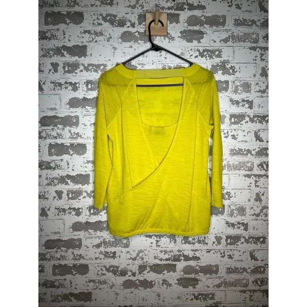 ATHLETA | women yellow open back athletic top - Image 7