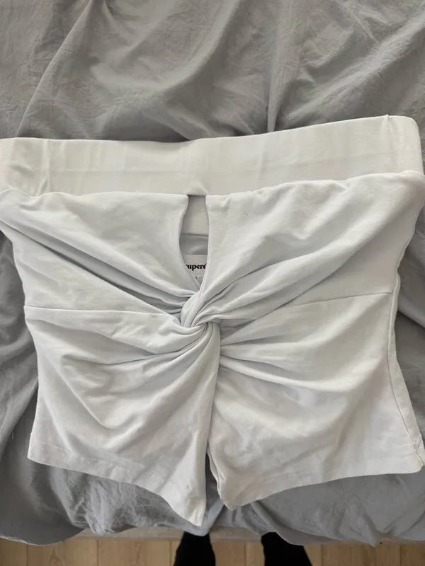 superdown White Strapless Twist-Front Camisole - Image 3