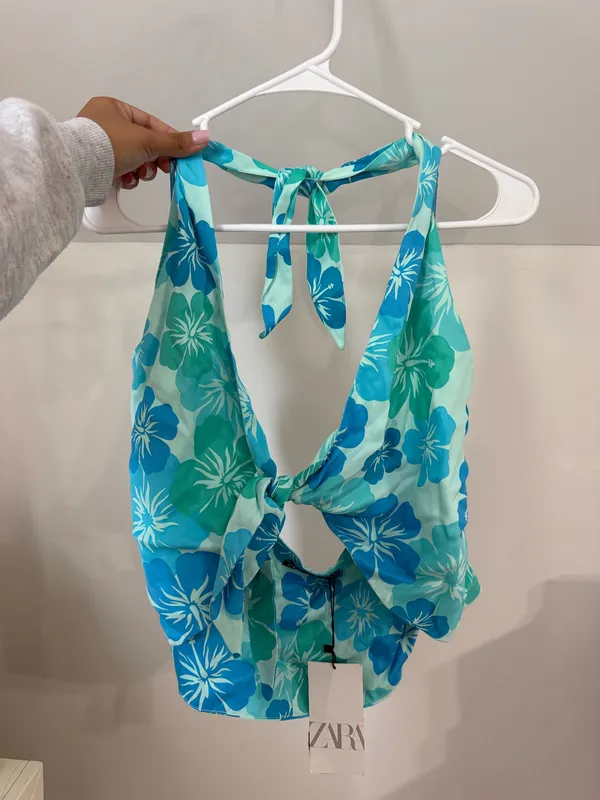 Zara Satin Hawaiian Print Top - Image 4