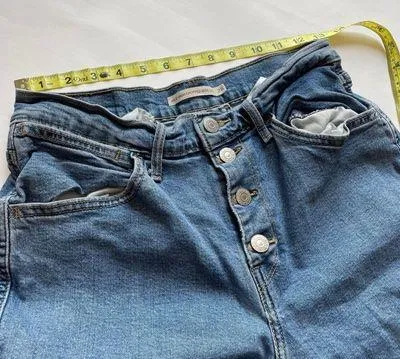 Levis Mile High Cropped Wide Leg Blue Button Fly Jeans Size 28 - Image 9