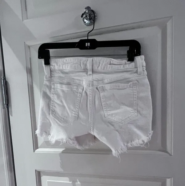 L'Agence Ozzie Cutoff Denim Shorts - Image 2