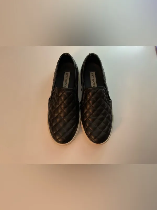 Steve Madden Black Quilted Slip-On Loafers - Image 2