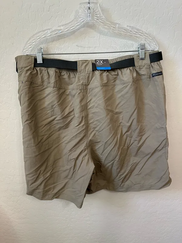 Columbia women’s shorts size 2x - Image 4