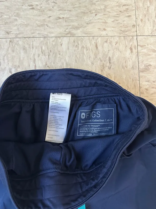 FIGS Scrub Pants - Image 3
