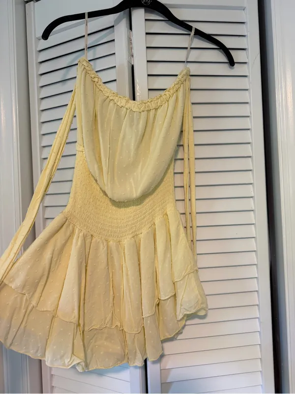 Forever 21 Pale Yellow Swiss dot romper - Image 2