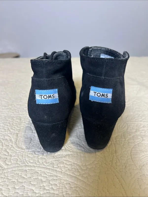 Toms Black Suede Lace-Up Ankle Booties with Tan Logo Patch - Image 4