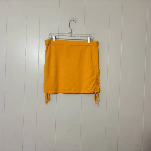 FP Beach Free People Yellow Sweater Knit Ruched Drawstring Mini Skirt Size L - Image 4