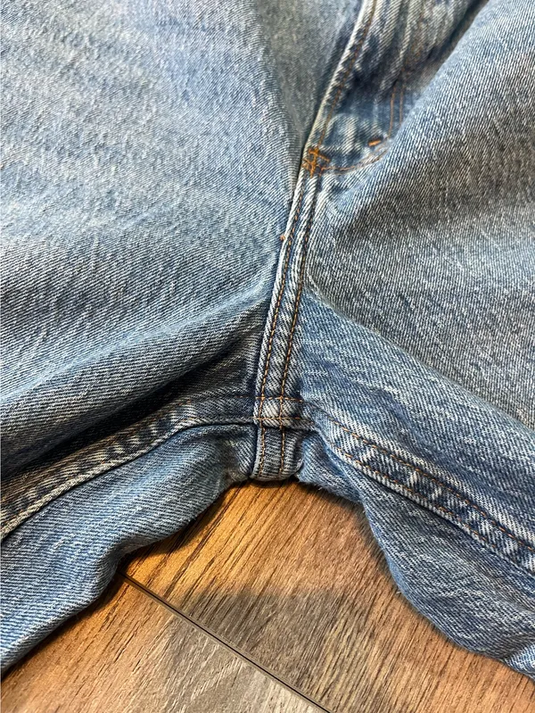 Abercrombie & Fitch Curve Love Ultra High Rise 90s Straight Jeans - Image 4