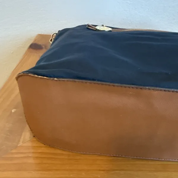 Michael Kors Kempton Tote Navy Nylon & Brown Trim Gold Tone Hardware Accents - Image 7