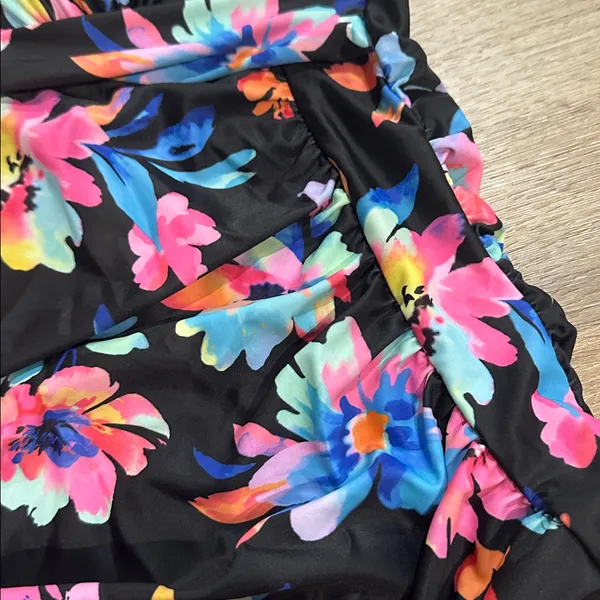 Floral One-Piece Swimsuit with tummy control - Image 2