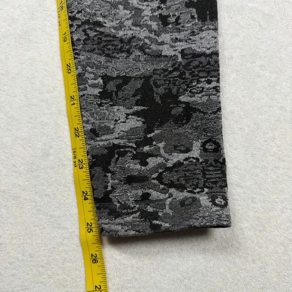 Women’s Best Seamless Leggings Size Small Black Gray Jacquard Camo High Rise - Image 7