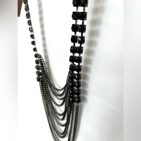Black Layered Jewel Necklace - Image 3